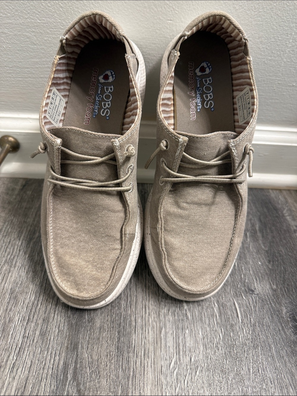 Skechers BOBS Women’s Casual Boat Shoes in Light Taupe Canvas